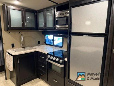 2018 Grand Design Imagine - Photo 7