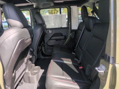 2026 Jeep Wrangler — photo 16 view