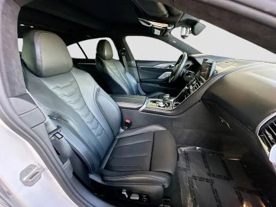 2025 BMW 8 Series — photo 30 view