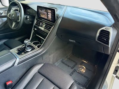 2025 BMW 8 Series — photo 31 view