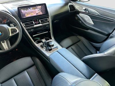 2025 BMW 8 Series — photo 25 view