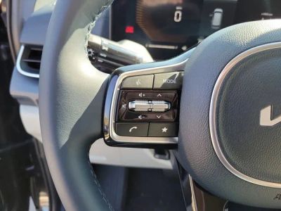 2026 Kia Carnival — photo 11 view