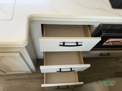 2025 Dynamax isata 3 — photo 14 view