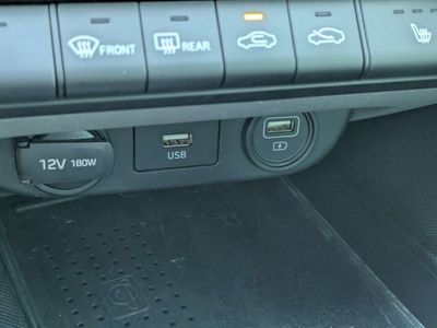 2022 Hyundai Elantra - Photo 17