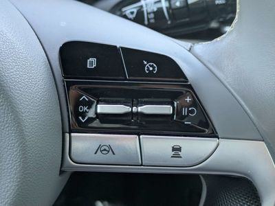 2022 Hyundai Elantra - Photo 21