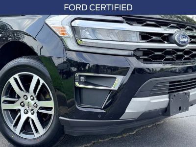2024 Ford Expedition — rear three-quarter view