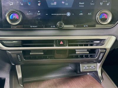 2023 Lexus RX — photo 23 view