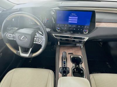 2023 Lexus RX — photo 27 view