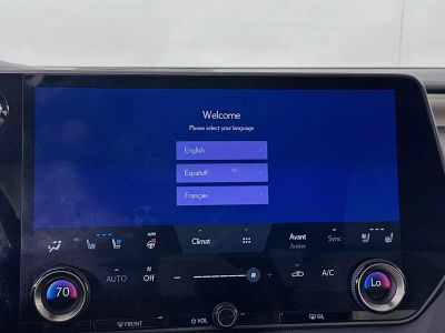 2023 Lexus RX — photo 24 view