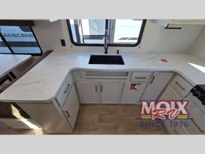 2026 Grand Design Transcend - Photo 9