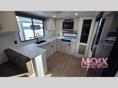 2026 Grand Design Transcend - Photo 8