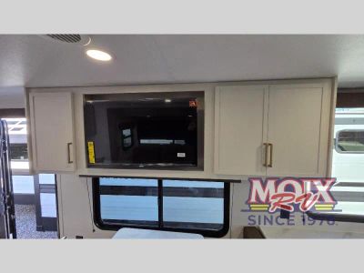 2026 Grand Design Transcend - Photo 7