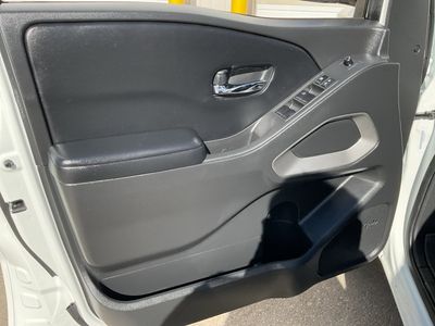 2025 Nissan Frontier - Photo 20