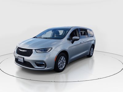2023 Chrysler Pacifica — rear three-quarter view