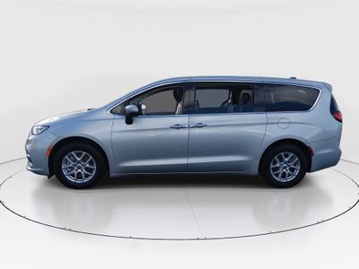 2023 Chrysler Pacifica — interior view