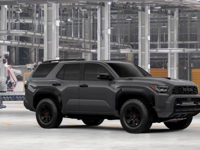 2026 Toyota 4Runner i-FORCE MAX - Photo 16