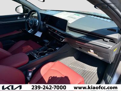 2026 Kia K5 — photo 13 view