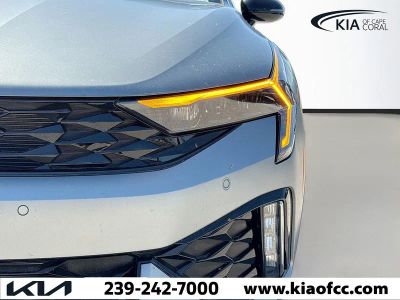 2026 Kia K5 — photo 8 view