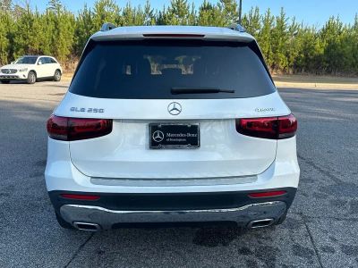 2022 Mercedes-Benz GLB - Photo 11