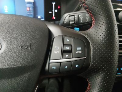 2025 Ford Escape — photo 19 view