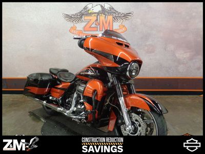 2017 Harley-Davidson CVO Street Glide - Photo 2