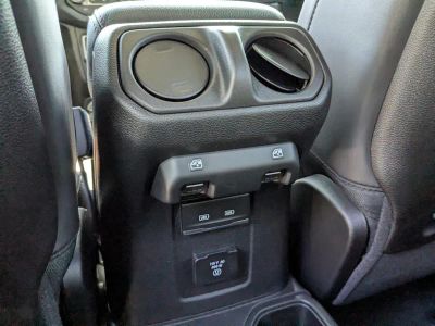 2026 Jeep Gladiator — photo 14 view