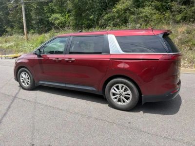 2023 Kia Carnival - Photo 5