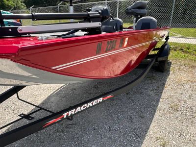 2024 TRACKER PRO170 — photo 8 view