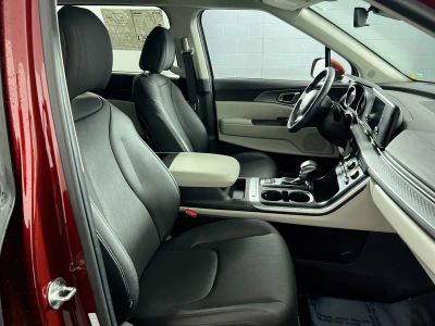 2023 Kia Carnival — photo 29 view