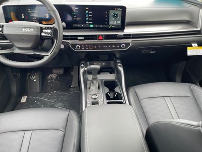 2026 Kia Sorento — photo 13 view