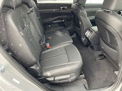 2026 Kia Sorento — photo 14 view