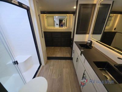2027 Forest River RV Sabre — photo 28 view