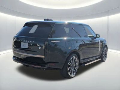 2026 Land Rover Range Rover — detail view