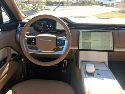 2026 Land Rover Range Rover — photo 14 view