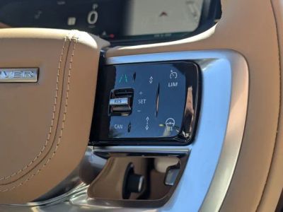 2026 Land Rover Range Rover — photo 21 view