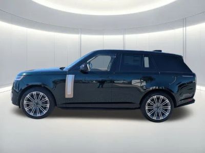 2026 Land Rover Range Rover — photo 8 view