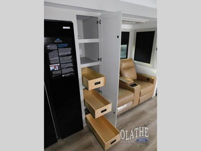 2026 Brinkley Model Z — photo 19 view