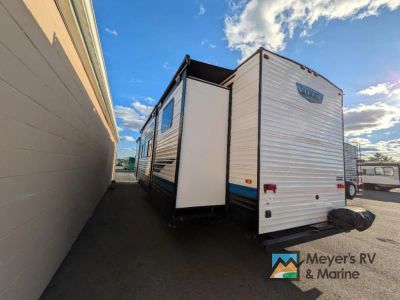 2023 Forest River RV Salem Villa Series - Photo 4