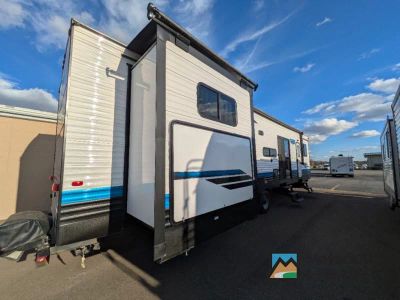 2023 Forest River RV Salem Villa Series - Photo 3
