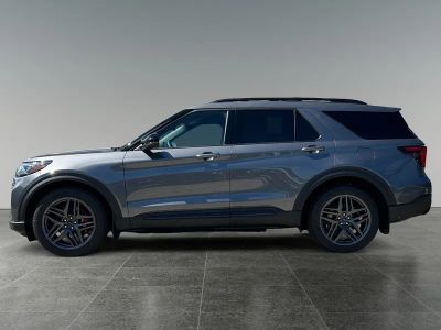 2025 Ford Explorer — interior view
