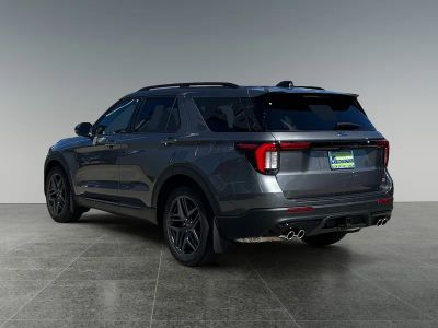 2025 Ford Explorer — detail view