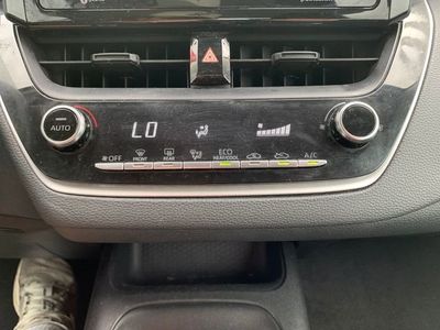 2022 Toyota Corolla LE - Photo 25