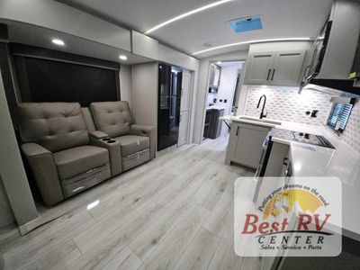 2025 Keystone RV Outback - Photo 10
