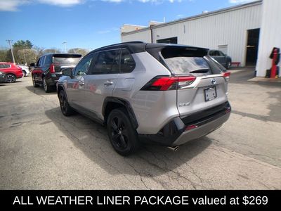 2020 Toyota RAV4 Hybrid XSE - Photo 7