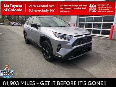 2020 Toyota RAV4 Hybrid XSE - Photo 2