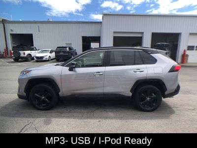 2020 Toyota RAV4 Hybrid XSE - Photo 9