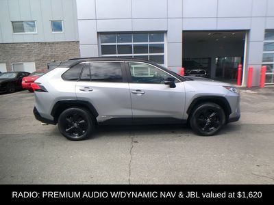 2020 Toyota RAV4 Hybrid XSE - Photo 3