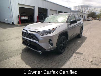 2020 Toyota RAV4 Hybrid XSE - Photo 10