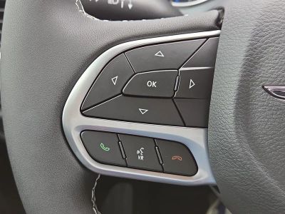 2026 Chrysler Pacifica — photo 28 view