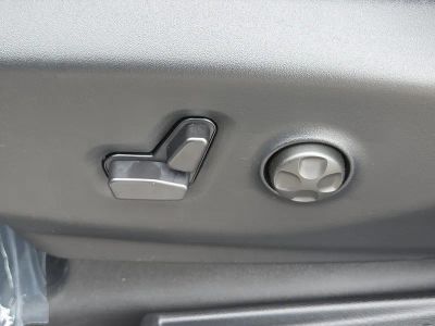 2026 Chrysler Pacifica — photo 21 view